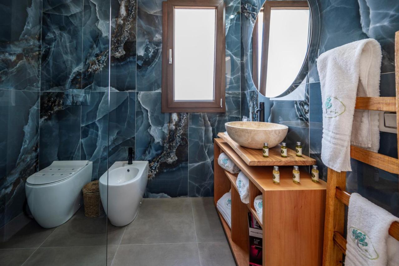 Villa Carmiano: Luxury Seaside Retreat with Spa and Pool Avola Exterior photo